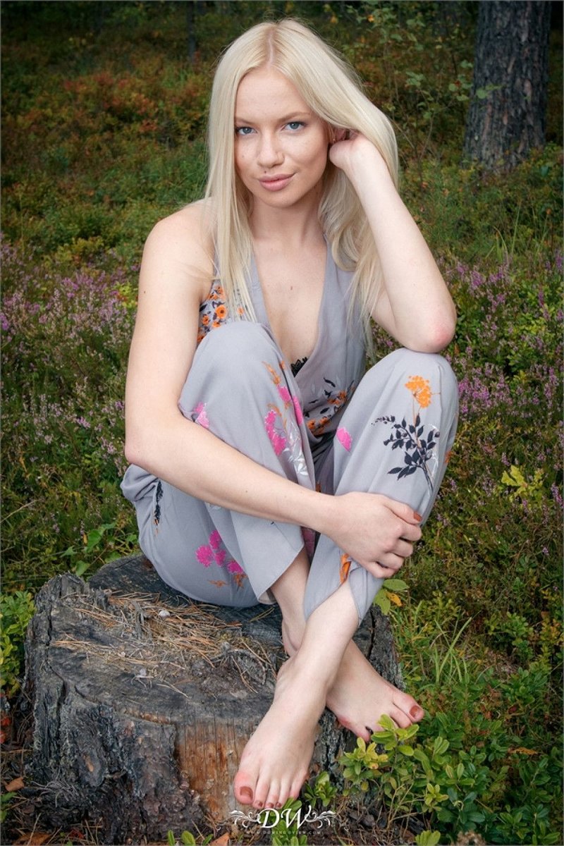 Стелла, 24 года, 4 размер груди